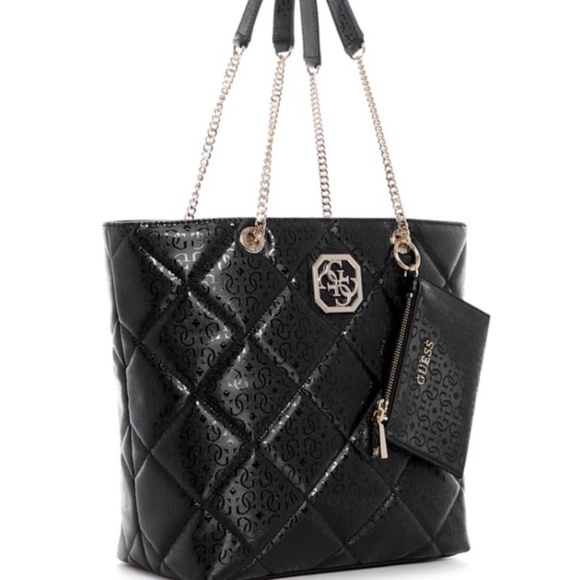 New GUESS Dilla Quilted Logo Society Carryall - Picture 3 of 5